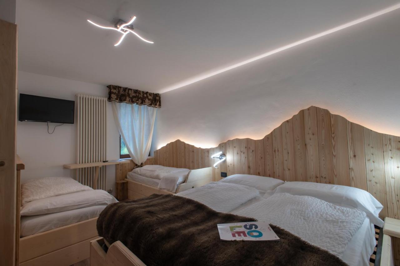 Hotel Pezzotti Pellizzano Luaran gambar